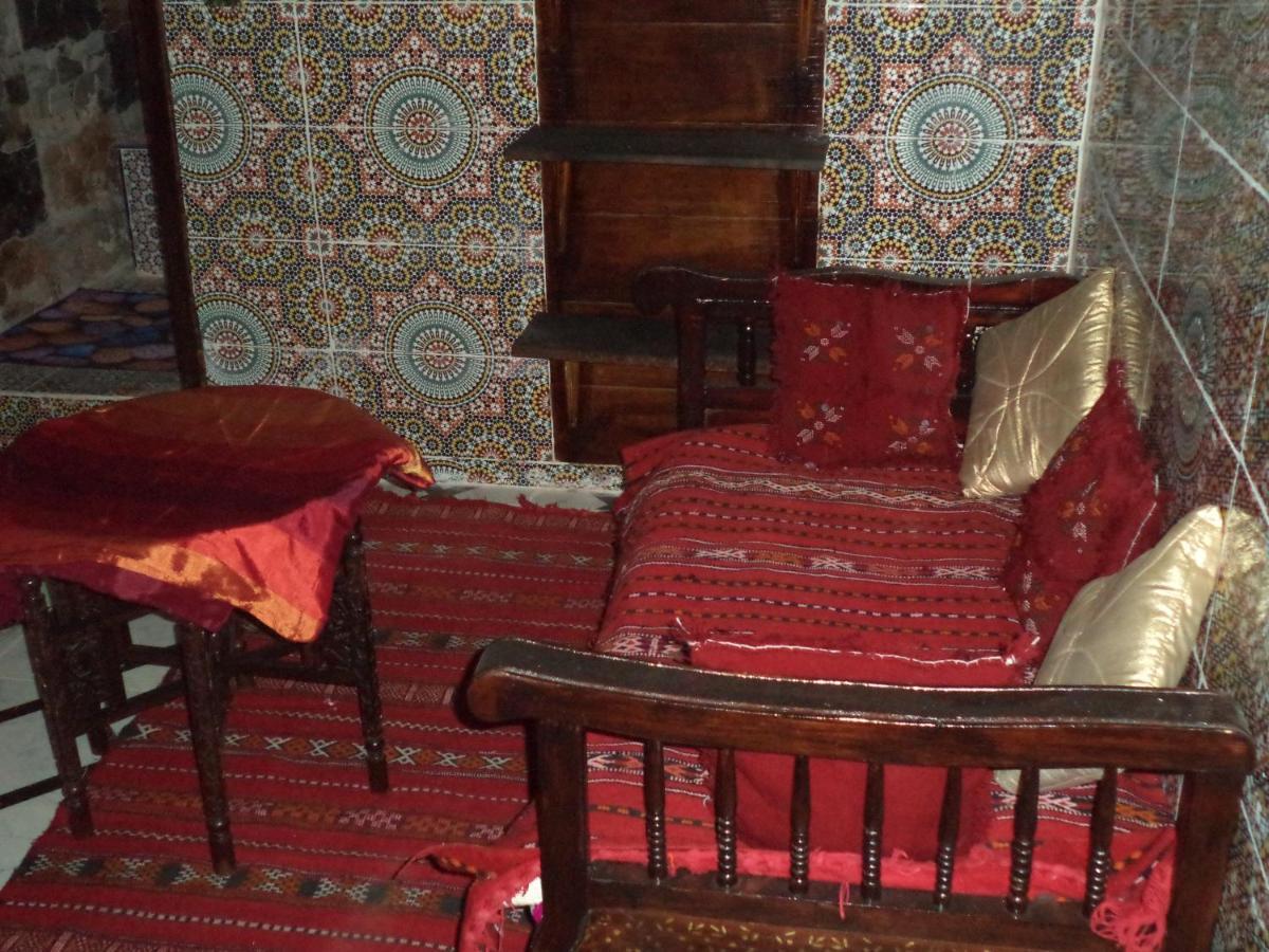 Dar Nouzha A Hotell Fès Exteriör bild