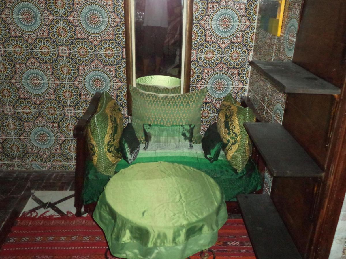 Dar Nouzha A Hotell Fès Exteriör bild